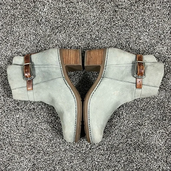 Dansko Waterproof Boots Sz 39/9 - Picture 7 of 15